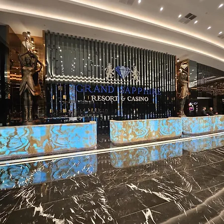 Daire Grand Sapphire Casino & 4 Bdr And 3 Bdr Iskele