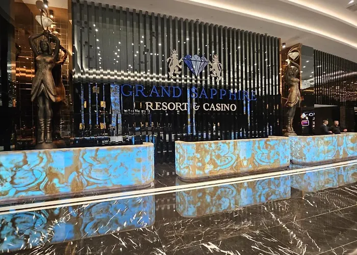 公寓 Grand Sapphire Casino & 4 Bdr And 3 Bdr Iskele