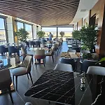 Grand Sapphire Casino & 4 Bdr And 3 Bdr Iskele アパート