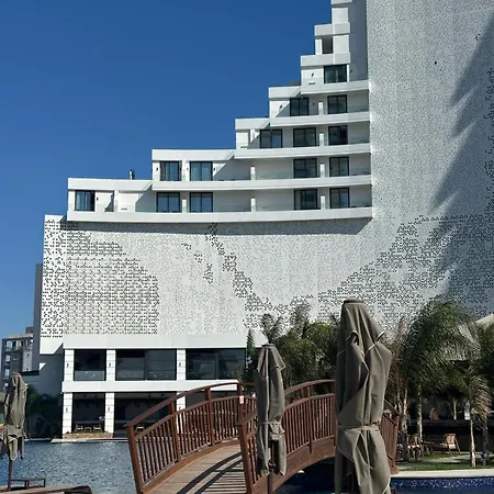 Grand Sapphire Casino & 4 Bdr And 3 Bdr Iskele Apartmán *
