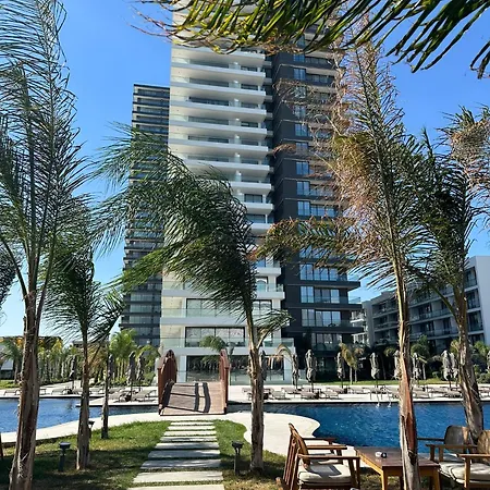 Grand Sapphire Casino & 4 Bdr And 3 Bdr Iskele