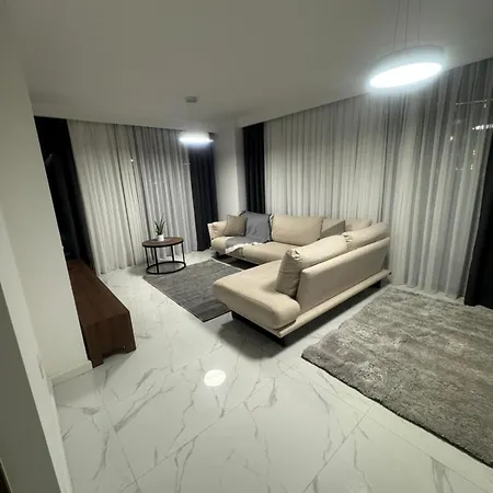 Grand Sapphire Casino & 4 Bdr And 3 Bdr Iskele *