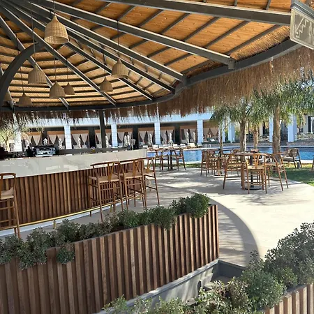 Grand Sapphire Casino & 4 Bdr And 3 Bdr Iskele Apartment Iskele District (Northern Cyprus)