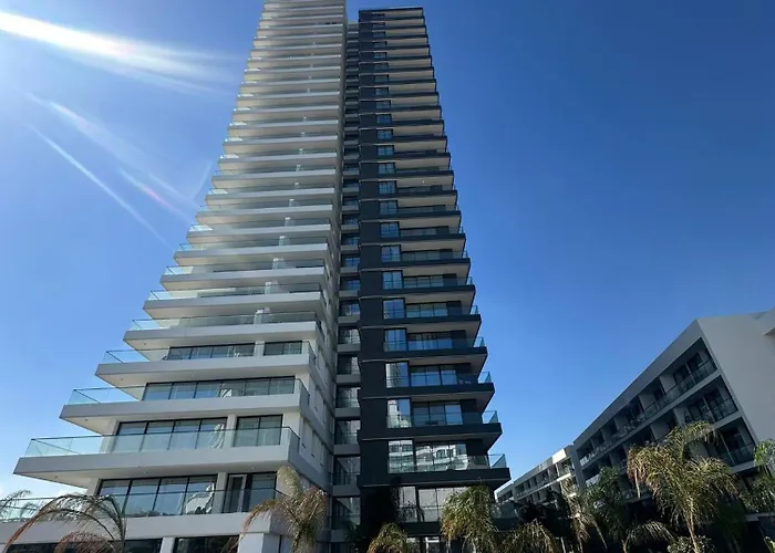 Grand Sapphire Casino & 4 Bdr And 3 Bdr Iskele *