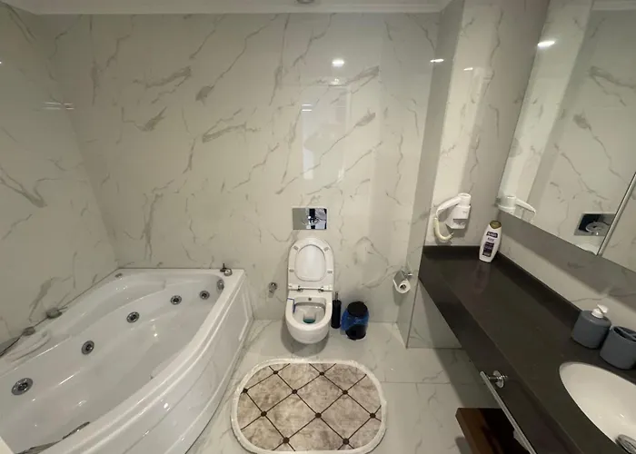 Grand Sapphire Casino & 4 Bdr And 3 Bdr Iskele Apartmán *